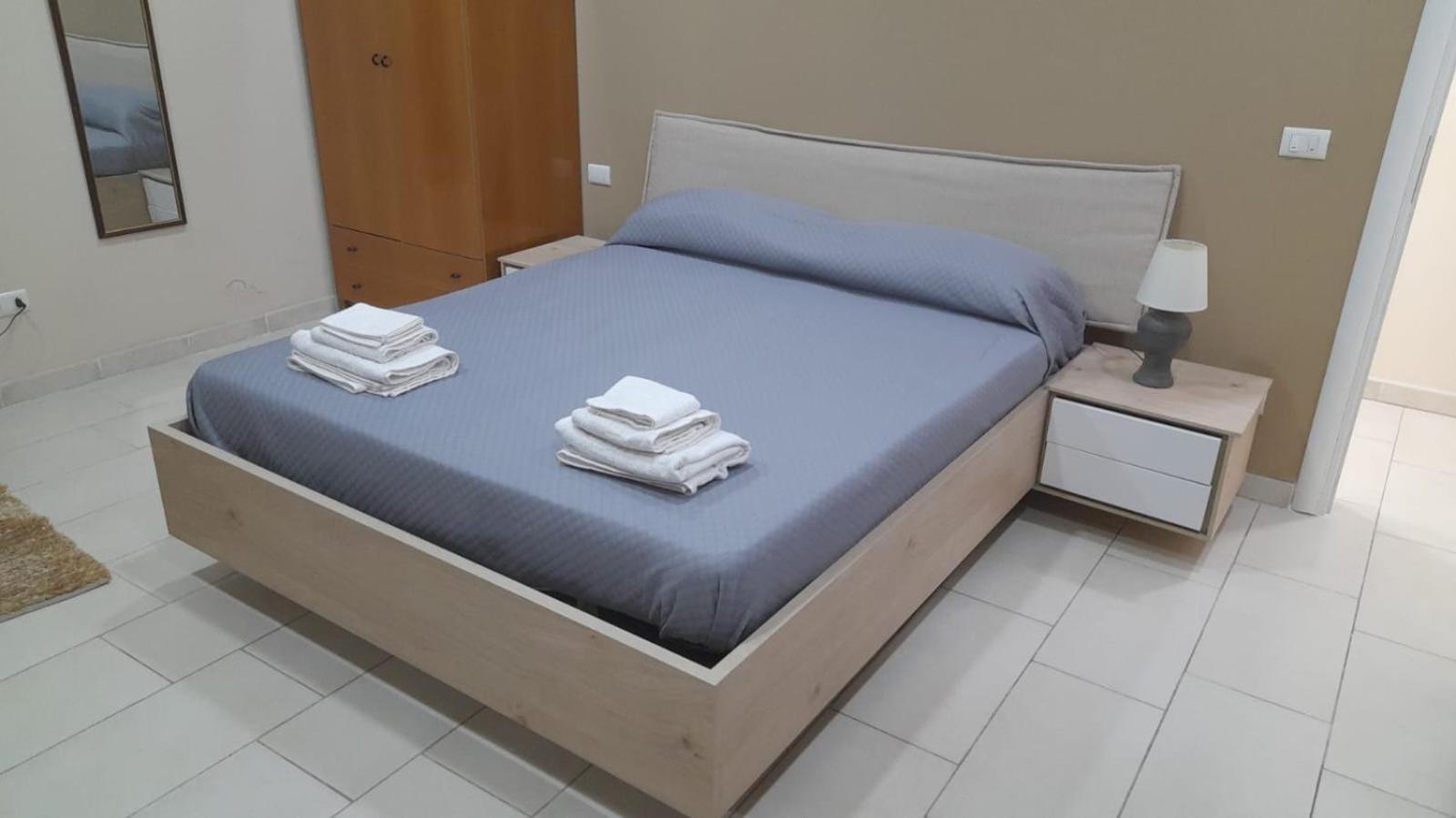76 Avenue Suites Wi-Fi - Shuttle Reggio di Calabria Exteriör bild