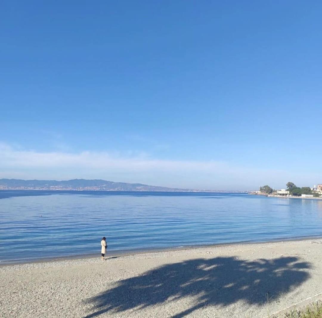 76 Avenue Suites Wi-Fi - Shuttle Reggio di Calabria Exteriör bild