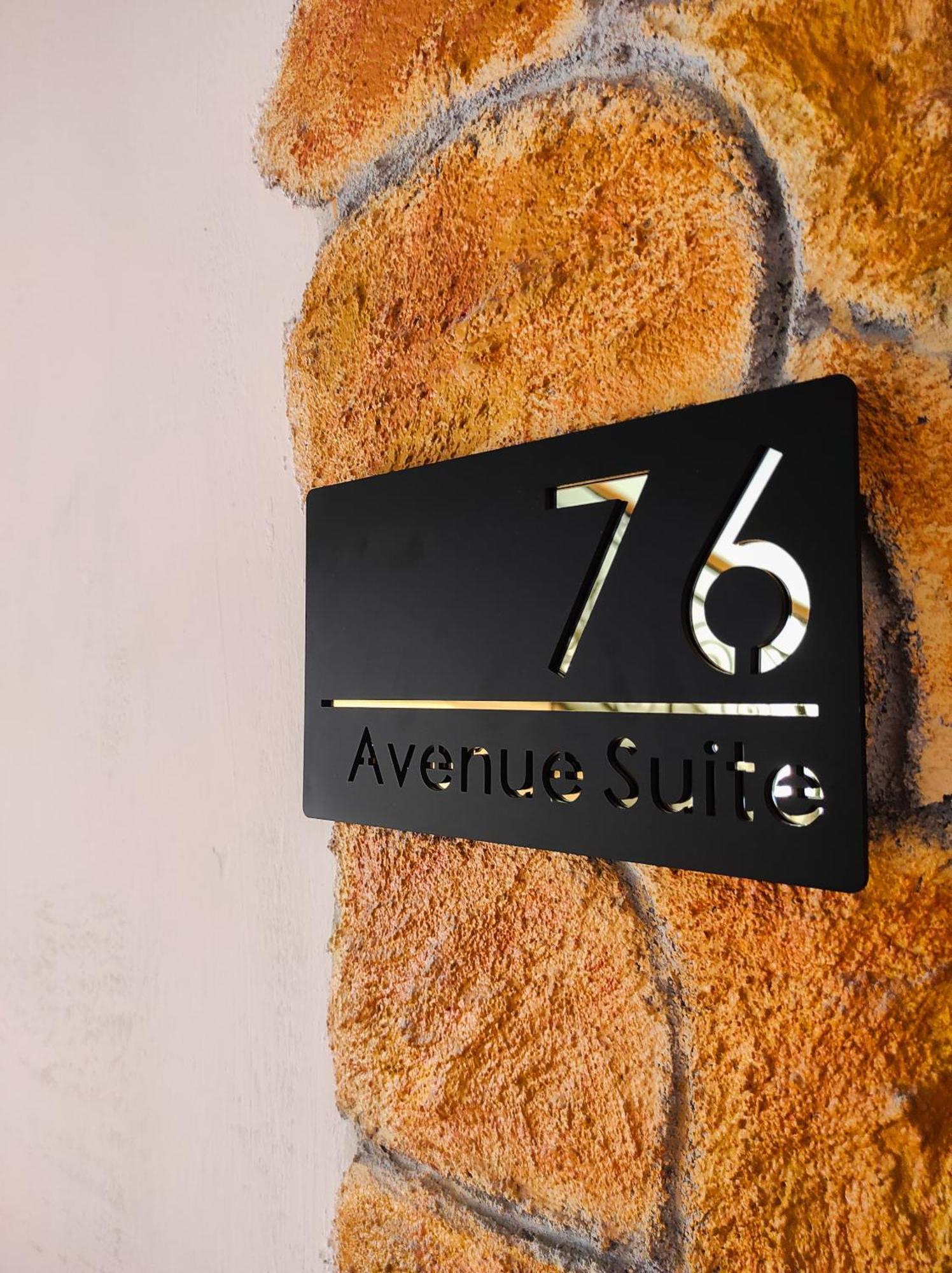 76 Avenue Suites Wi-Fi - Shuttle Reggio di Calabria Exteriör bild