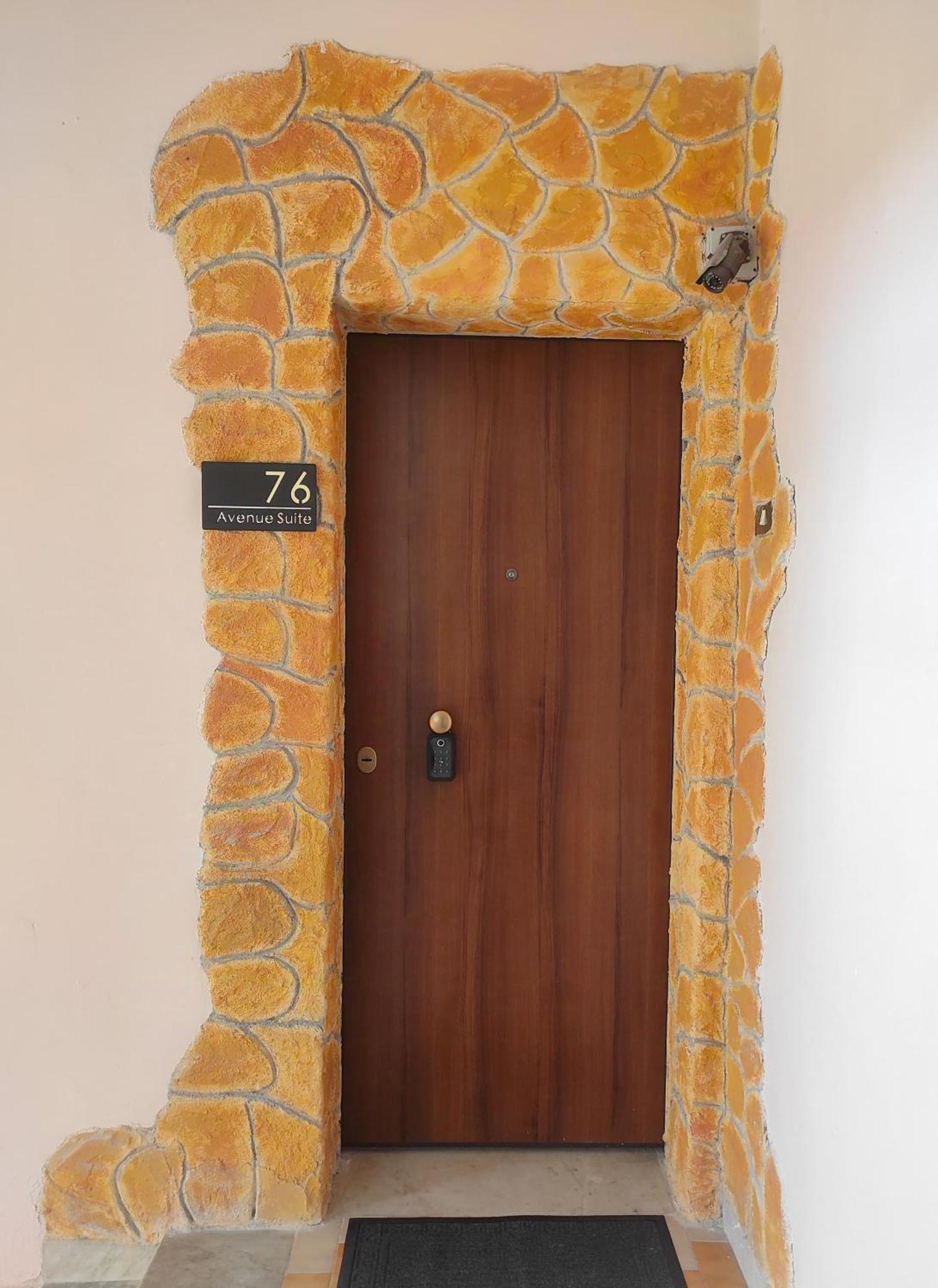 76 Avenue Suites Wi-Fi - Shuttle Reggio di Calabria Exteriör bild
