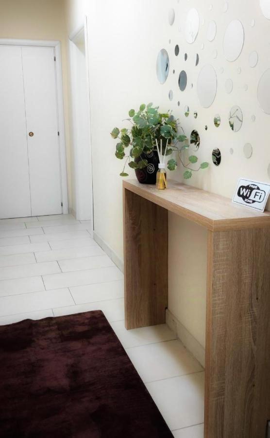 76 Avenue Suites Wi-Fi - Shuttle Reggio di Calabria Exteriör bild