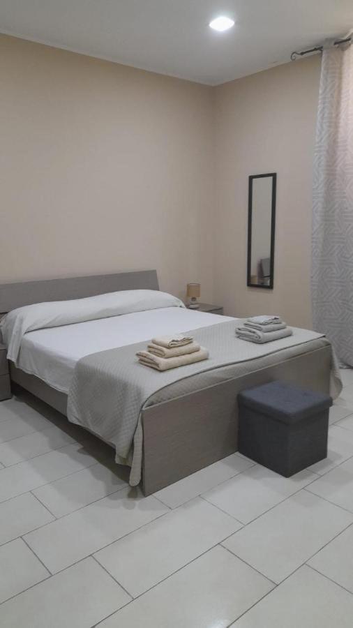 76 Avenue Suites Wi-Fi - Shuttle Reggio di Calabria Exteriör bild